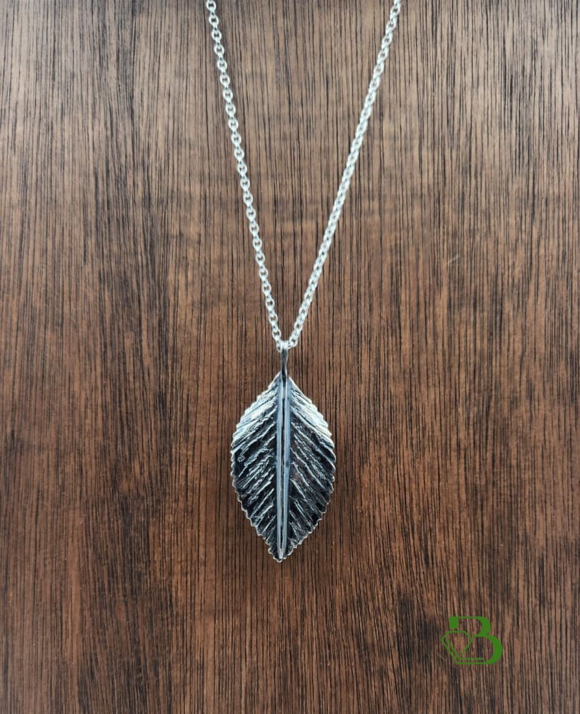 Handmade Sterling Silver Dog Rose Bush Leaf with Carved Amethyst Gemstone Leaf Sterling silver Sterling Silver Pendant