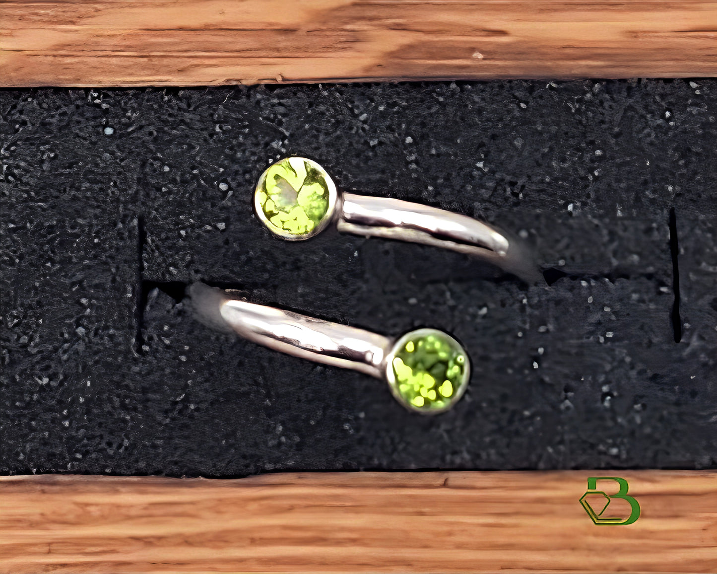 Peridot Ring Large Image