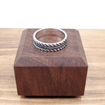 Handmade Sterling Silver Triple Rope Band Close view
