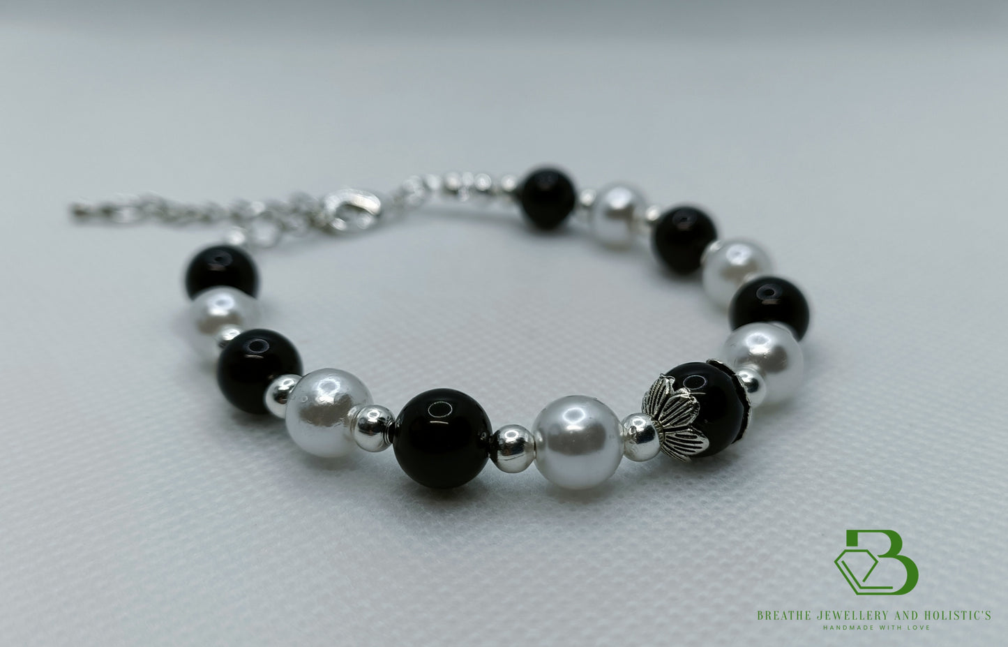 Pearl and Black Agate Force Gemstone Bracelet