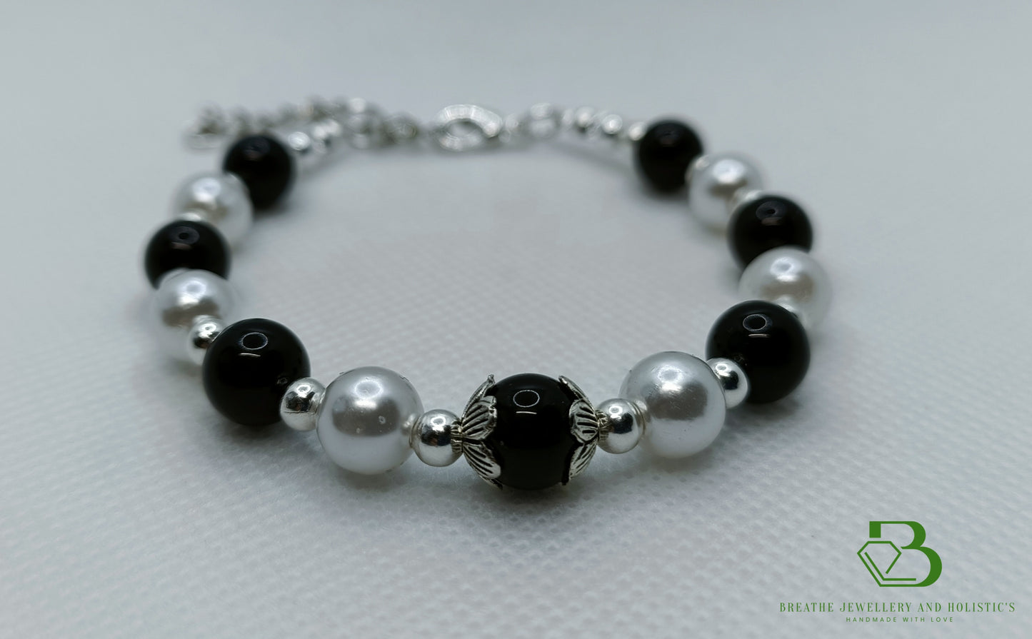 Pearl and Black Agate Force Gemstone Bracelet