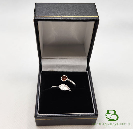 Sterling Silver Amber Adjustable Leaf Ring Adjustable / Sterling Silver and Amber Gemstone In Gift Box